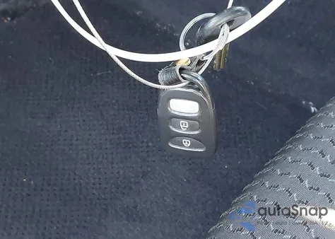 2012 Hyundai Genesis 2.0T z USA, uszkodzony, nr VIN KMHHT6KD6CU069796